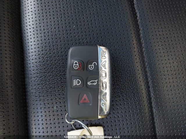 SADCL2BN4HA499954 Jaguar F-Pace