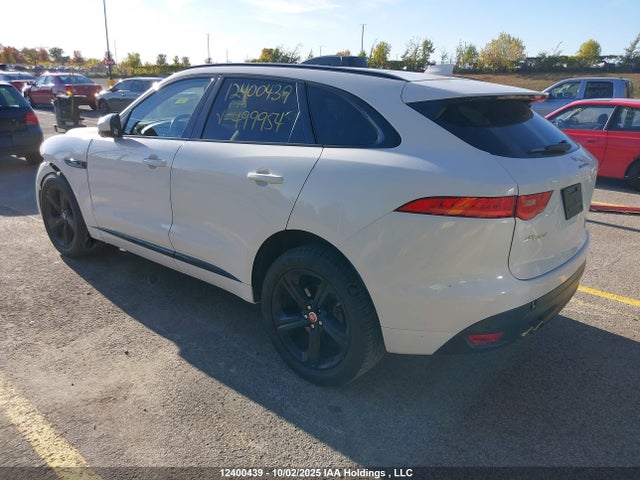 12400439 :رقم المزاد ، SADCL2BN4HA499954 vin ، 2017 Jaguar F-pace مزاد بيع