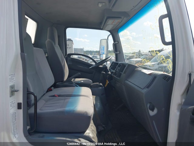 JALE5W165L7300687 Isuzu 4hk1-tc