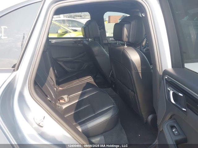 Porsche 2018 2018 WP1AB2A5XJLB34730 Image 8