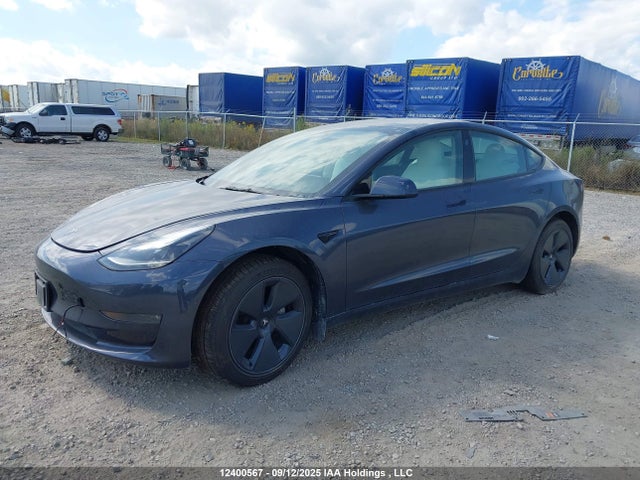 5YJ3E1EB5NF252009 Tesla Model 3 Long Range