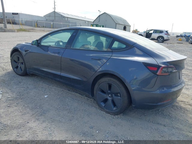 5YJ3E1EB5NF252009 Tesla Model 3 Long Range