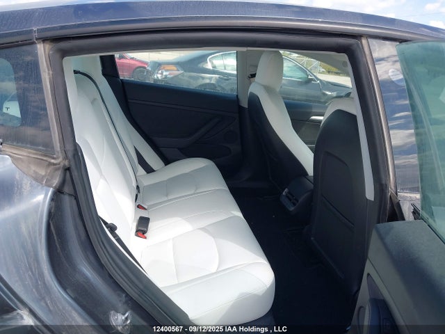 5YJ3E1EB5NF252009 Tesla Model 3 Long Range