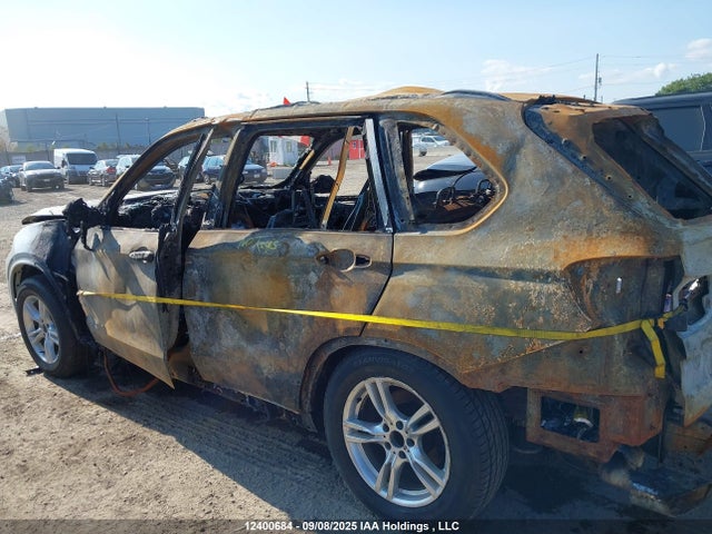 5UXKR0C54E0C26184 BMW X5