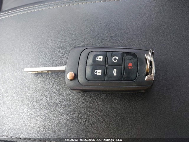 1G4GB5G3XEF301607 Buick lfx
