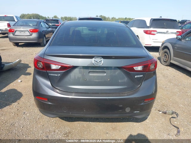 3MZBM1V77FM139537 Mazda pe