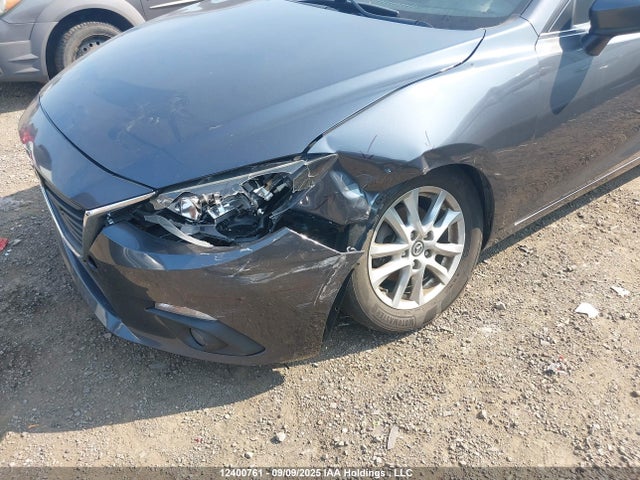 3MZBM1V77FM139537 Mazda pe