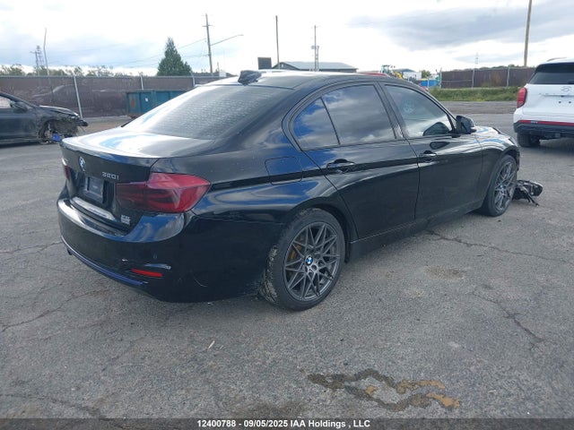 BMW 320i 2016 WBA8A3C50GK688750 Image 4
