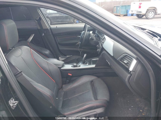BMW 320i 2016 WBA8A3C50GK688750 Image 5