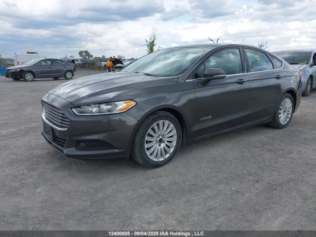 Ford Fusion 2016 3FA6P0LU0GR401388 Image 2