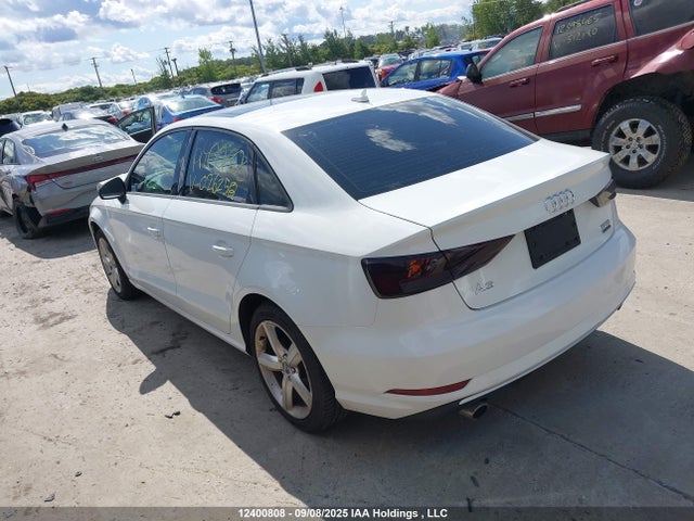 Audi A3 2018 WAUB8GFF4J1026258 Image 3