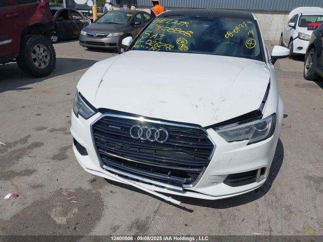 Audi A3 2018 WAUB8GFF4J1026258 Image 6