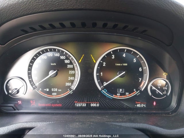 5UXWX9C5XH0T05369 BMW X3