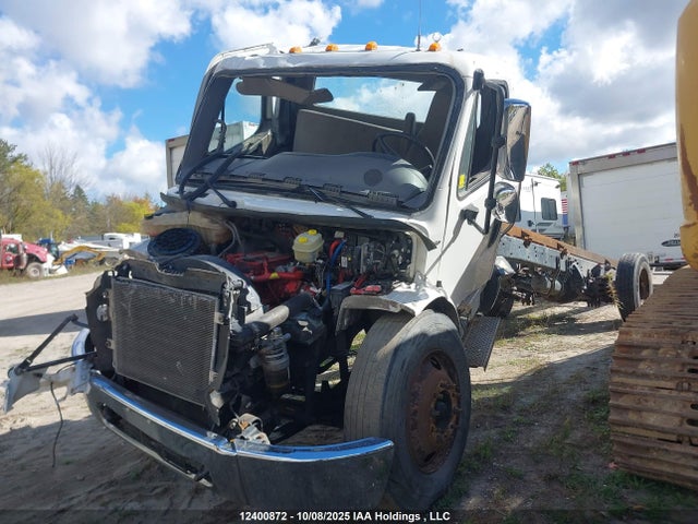 1FVACXFDXLHKX0202 Freightliner cummins b6.7