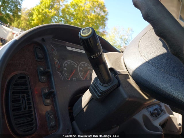 1FVACXFDXLHKX0202 Freightliner cummins b6.7
