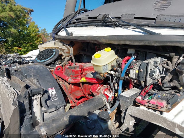 1FVACXFDXLHKX0202 Freightliner cummins b6.7