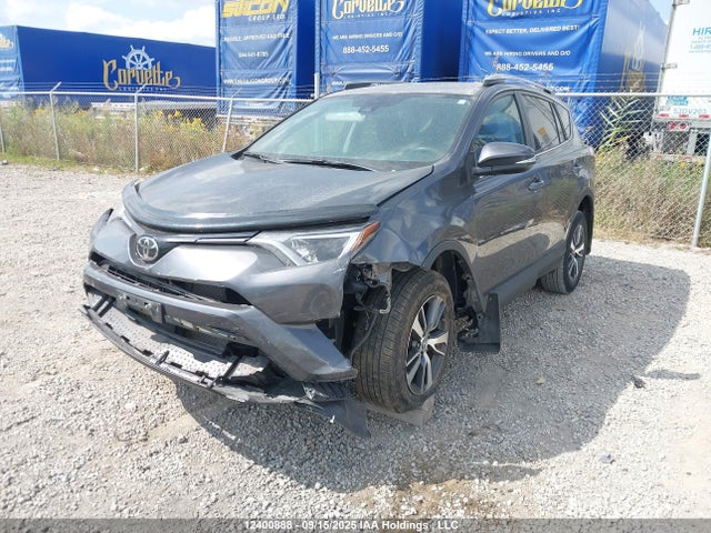 Toyota 2ar-fe 2018 2T3ZFREV9JW490417 Image 2