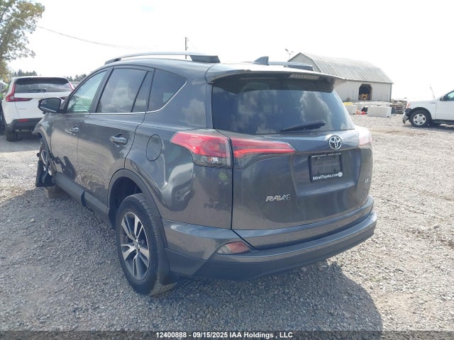 Toyota 2ar-fe 2018 2T3ZFREV9JW490417 Image 3
