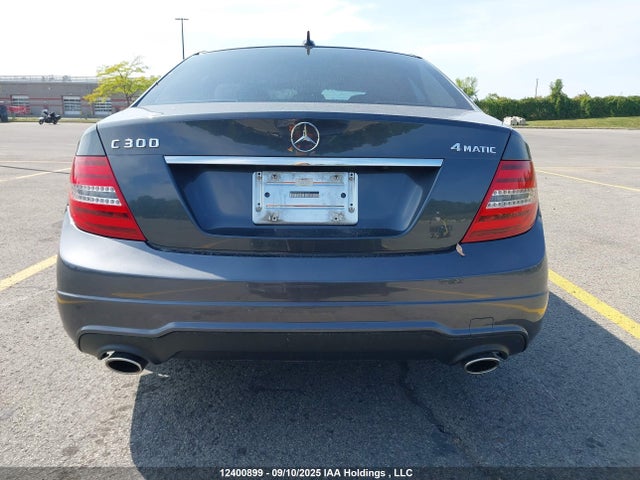 Mercedes-Benz C-Class 2014 WDDGF8AB3EA916318 Image 16
