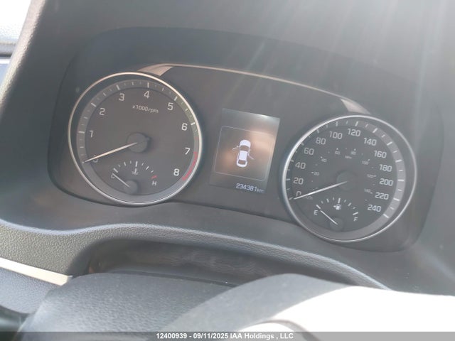 KMHD84LF2HU271949 Hyundai Elantra