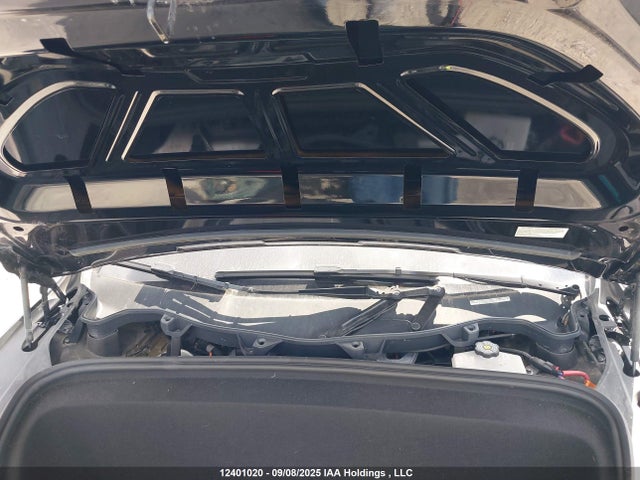 12401020 :رقم المزاد ، 7SAXCBE54PF381405 vin ، 2023 Tesla Model X Awd/standard Range مزاد بيع