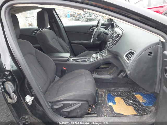 Chrysler 2015 2015 1C3CCCFB7FN671437 Image 5