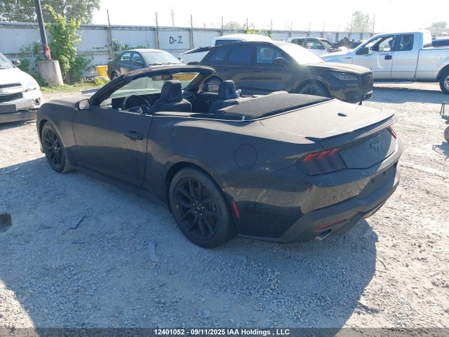 12401052 :رقم المزاد ، 1FAGP8UH8S5108550 vin ، 2025 Ford Mustang مزاد بيع