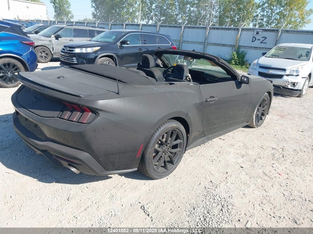 12401052 :رقم المزاد ، 1FAGP8UH8S5108550 vin ، 2025 Ford Mustang مزاد بيع