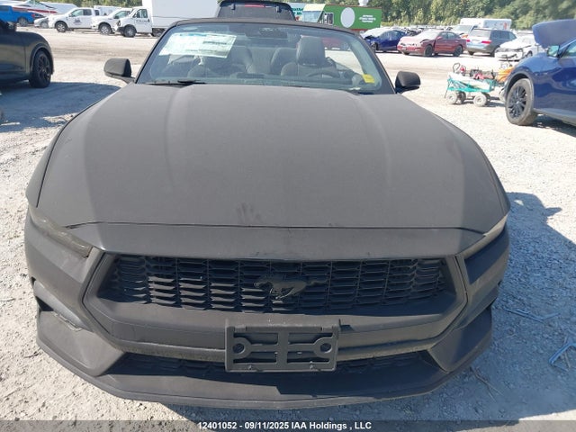 12401052 :رقم المزاد ، 1FAGP8UH8S5108550 vin ، 2025 Ford Mustang مزاد بيع
