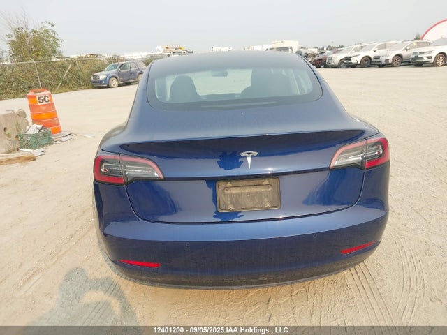Tesla 2022 2022 5YJ3E1EA1NF258364 Image 16