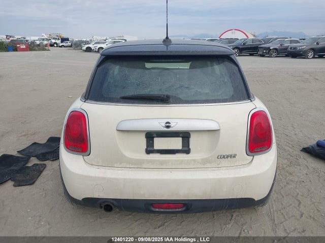Mini Hardtop 2015 WMWXM5C52F3A56410 Image 16