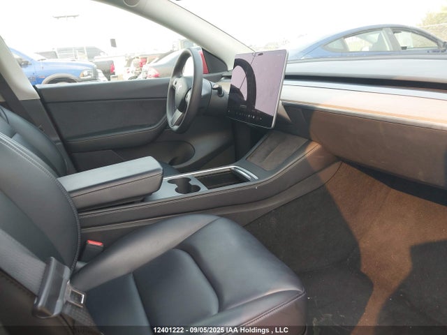 Tesla Model Y 2022 7SAYGDEE5NF469591 Image 5