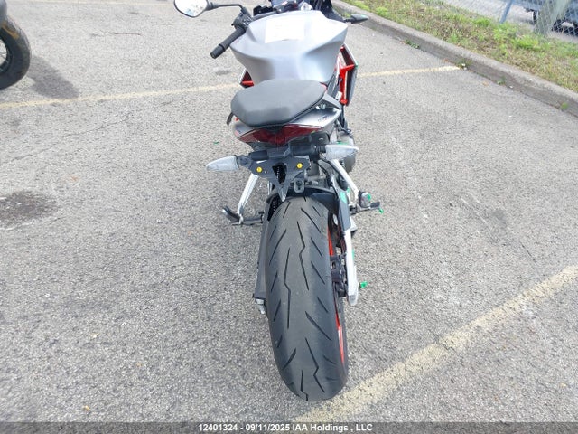 Aprilia 2021 2021 ZD4KSUE01MS000509 Image 17