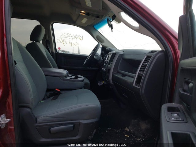 3C6RR7KT7HG783992 RAM 1500 St