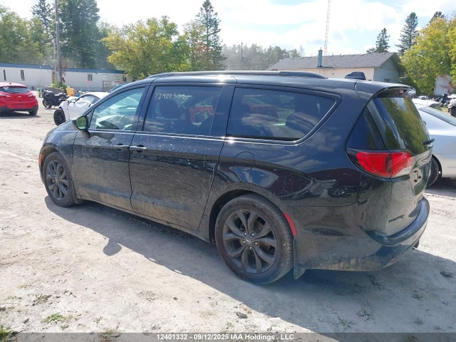 2C4RC1BG1KR582228 Chrysler Pacifica