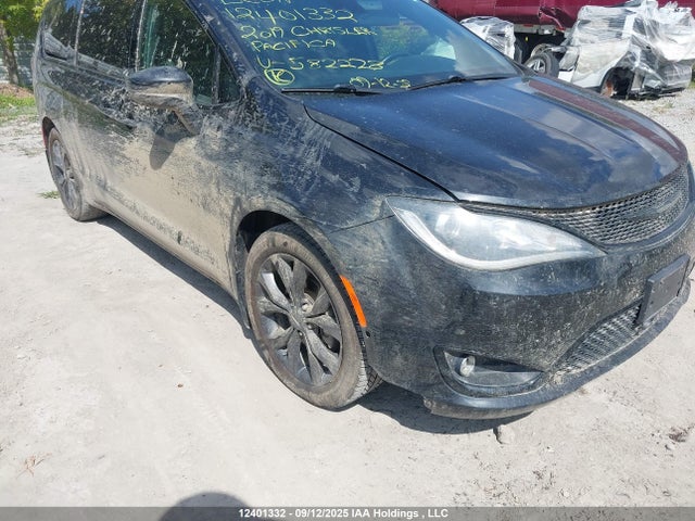 2C4RC1BG1KR582228 Chrysler Pacifica