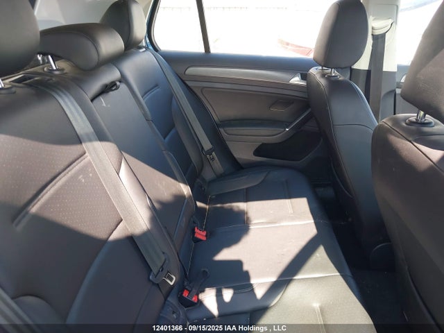 3VWG57AU3MM007390 Volkswagen Golf