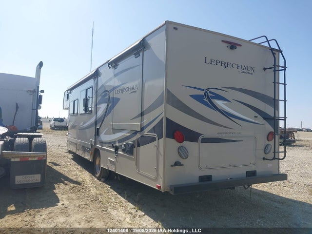 Ford E-450 2015 1FDXE4FS8FDA01720 Image 3