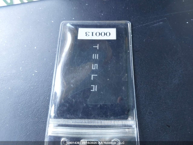 5YJ3E1EA3NF333209 Tesla MODEL 3