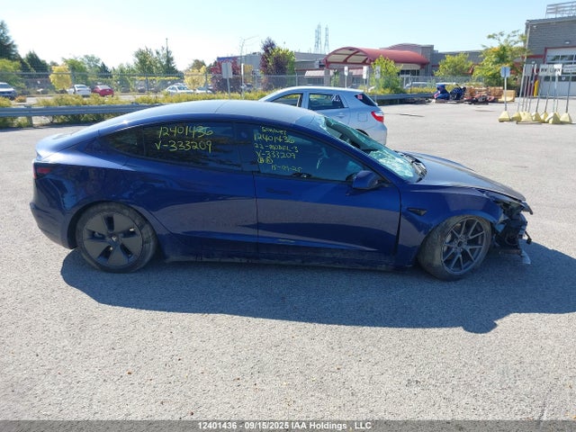 5YJ3E1EA3NF333209 Tesla MODEL 3