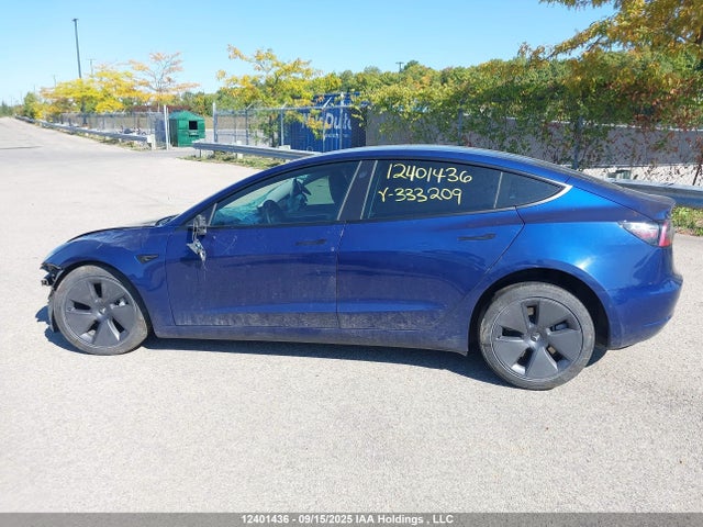 5YJ3E1EA3NF333209 Tesla MODEL 3