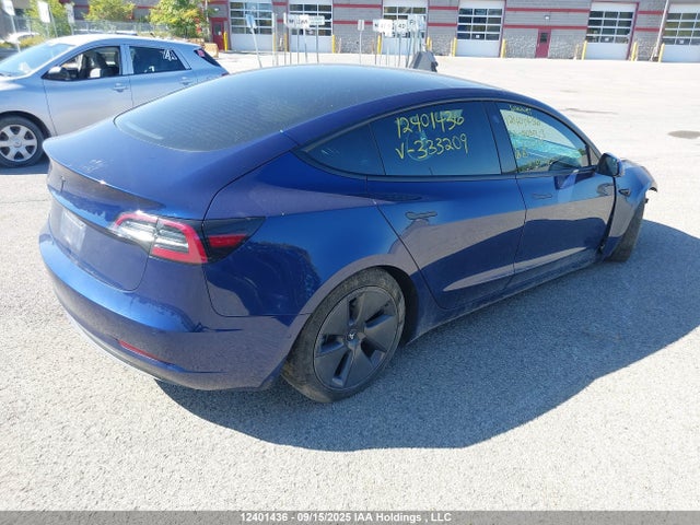5YJ3E1EA3NF333209 Tesla MODEL 3