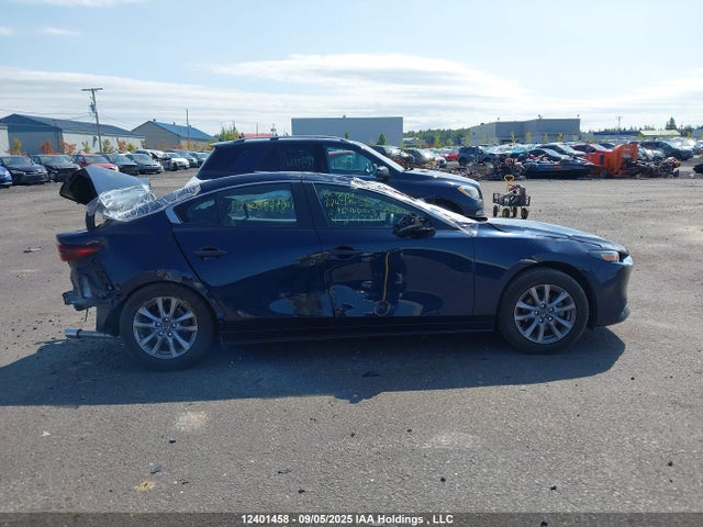 3MZBPAB74MM214784 Mazda pe