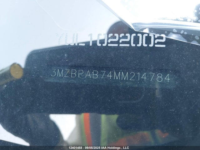3MZBPAB74MM214784 Mazda pe