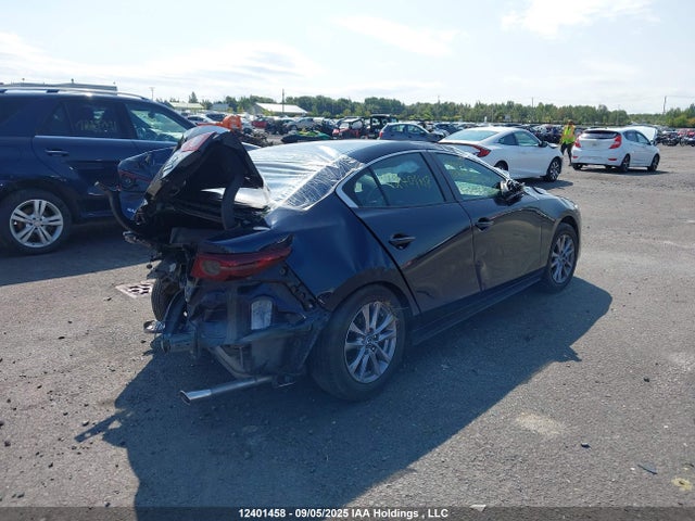 3MZBPAB74MM214784 Mazda pe