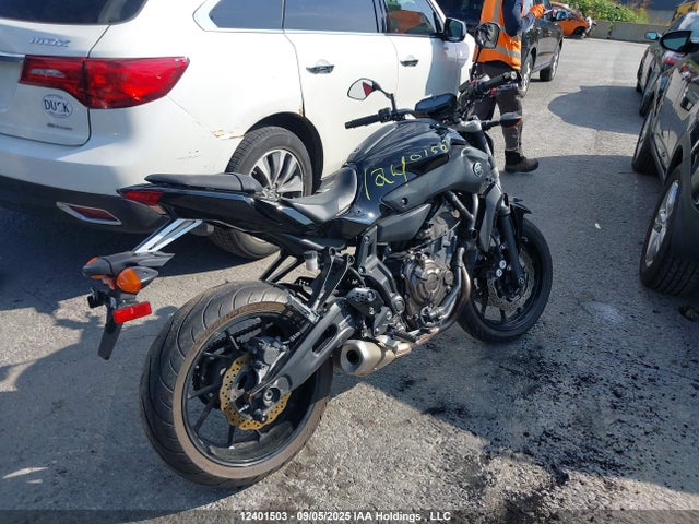 Yamaha 2017 2017 JYARM06N6HA002285 Image 4