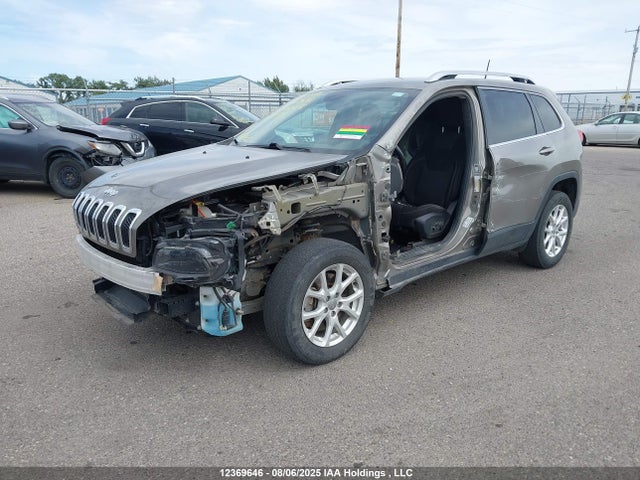 1C4PJMCSXGW224979 Jeep Cherokee