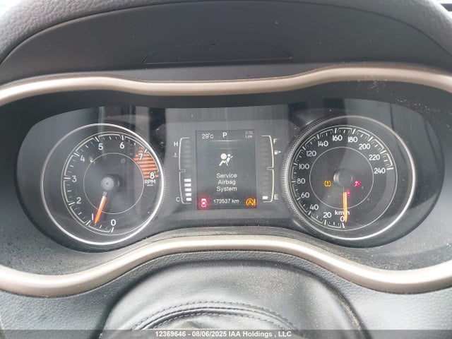 1C4PJMCSXGW224979 Jeep Cherokee