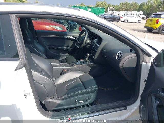 Audi S5 2014 WAULGBFR9EA031837 Image 5