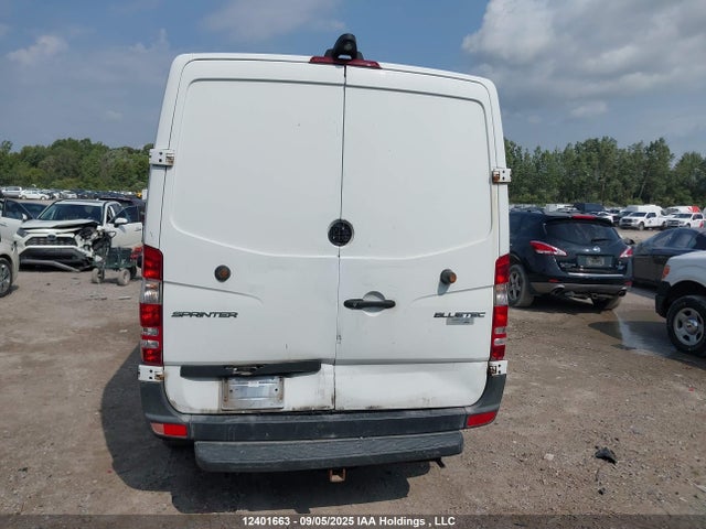 Mercedes-Benz Sprinter 2015 WD3BE7CC5F5972966 Image 15